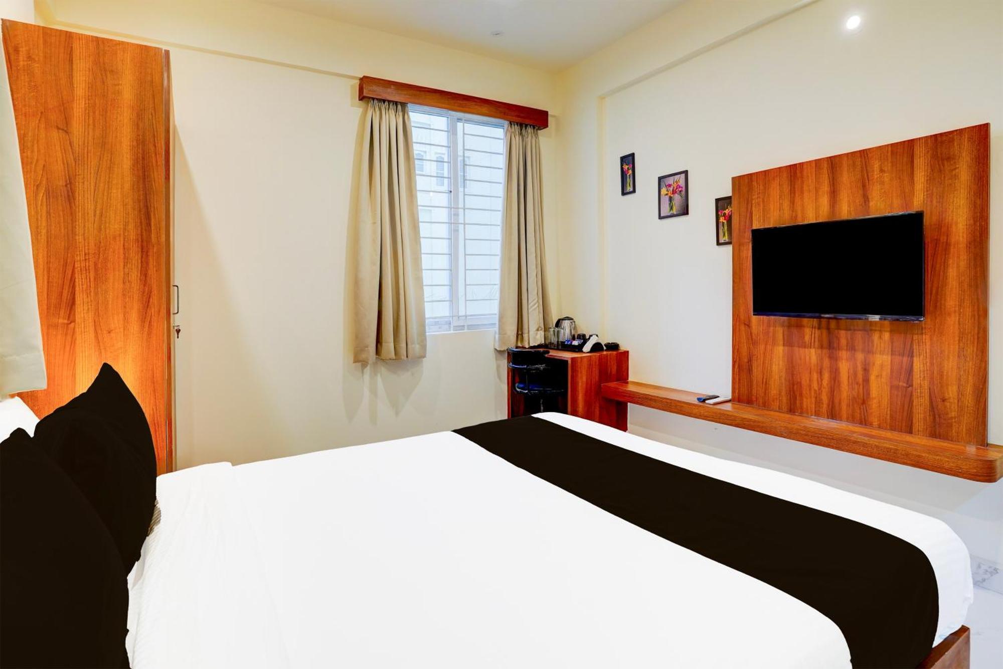 Super Townhouse Marathahalli Near Klm Fashion Mall Bangalore Exterior photo