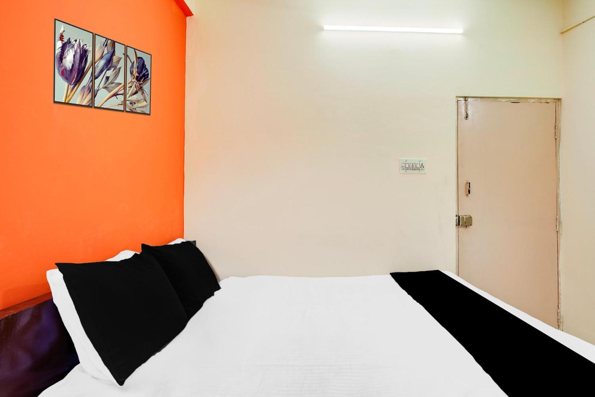 Super Townhouse Marathahalli Near Klm Fashion Mall Bangalore Exterior photo
